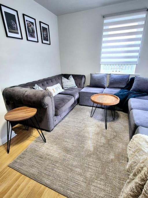 Home From Home 3 Bed,2 Bath House With Garden&Parking Near Centre&Tram Stop シェフィールド エクステリア 写真